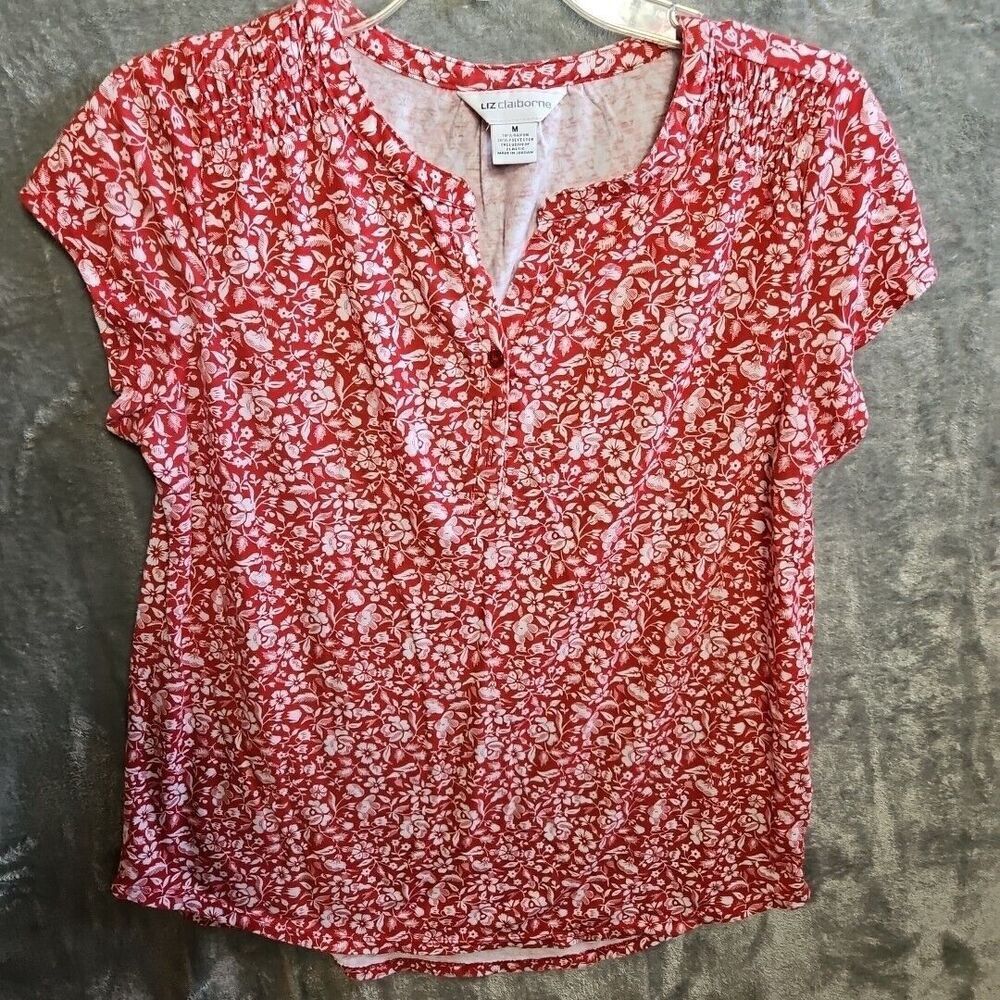 Liz Claiborne Women's Med Red White Top cap sleeve rayon split neck floral